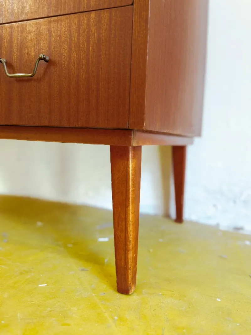 Pamono Danish Round Desk, 1950s> Secretaires