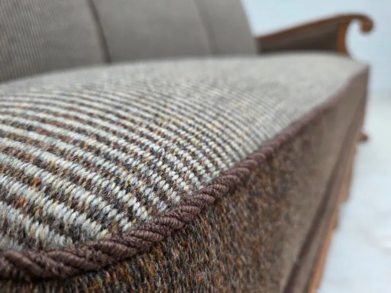 Outlet Pamono Danish 3-Seater Sofa in Wool and Carved Oak, 1950s