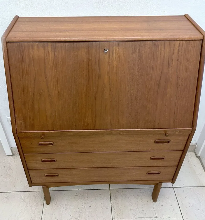 Pamono Danish Secretary in Teak by Bernhard Pedersen & Søn> Secretaires