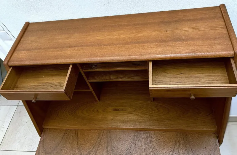 Pamono Danish Secretary in Teak by Bernhard Pedersen & Søn> Secretaires