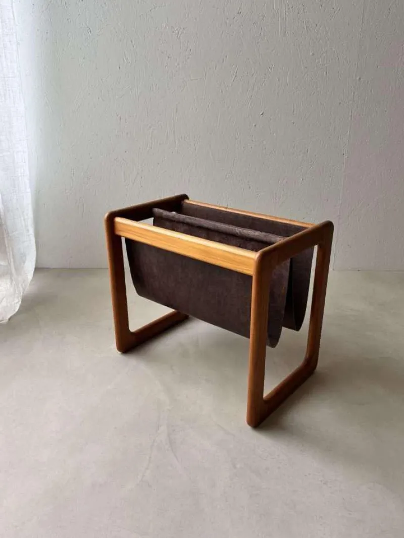 Pamono Danish Teak and Suede Reading Basket from Vildbjerg Møbelfabrik, 1960s> Magazine Racks