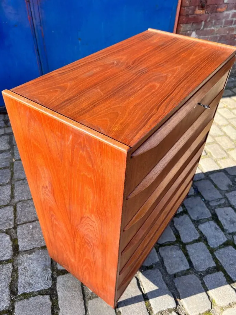 Pamono Danish Teak Chest of Drawers with Lock> Dressers, Commodes & Chests