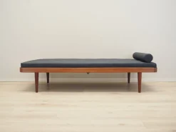 Pamono Danish Teak Daybed, 1970s> Daybeds & Chaises Lounges