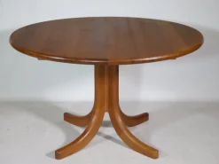 Sale Pamono Danish Teak Extendable Dining Table, 1960s