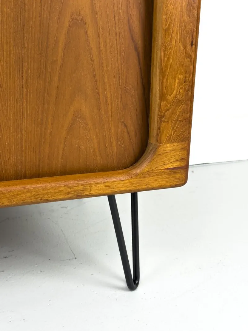 Pamono Danish Teak Hi-Fi Sideboard with Tambour Doors from Dyrlund, 1970s> Cabinets & Wardrobes