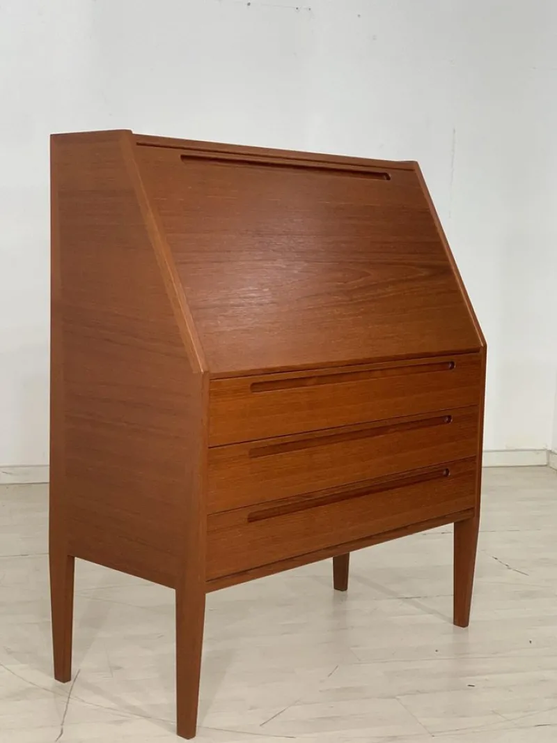 Pamono Danish Teak Secretary by Kai Kristiansen> Secretaires