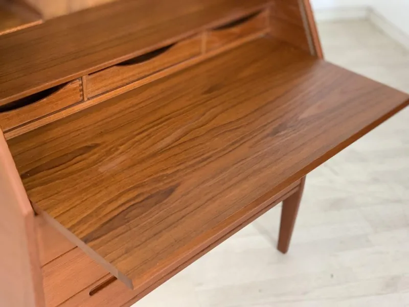 Pamono Danish Teak Secretary by Kai Kristiansen> Secretaires