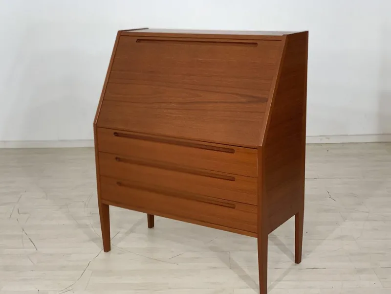 Pamono Danish Teak Secretary by Kai Kristiansen> Secretaires