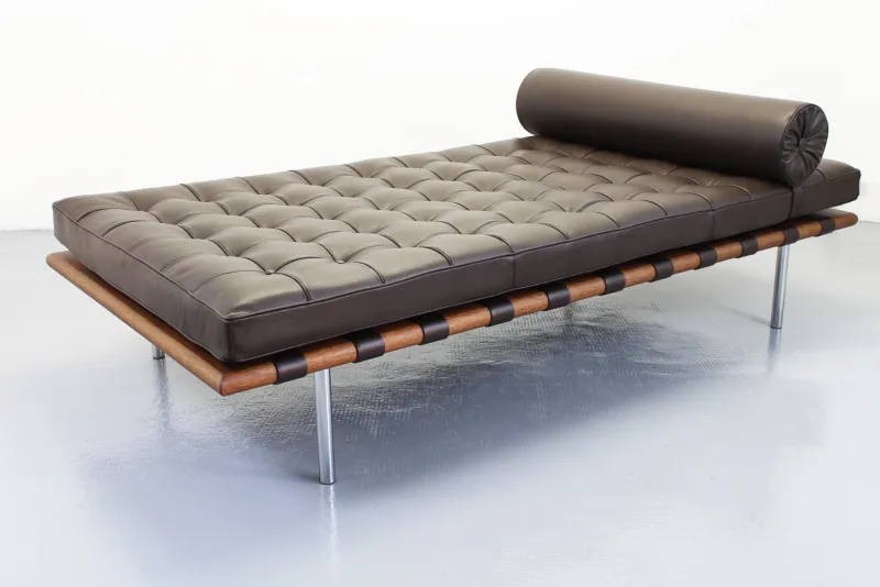 Pamono Daybed in Black Leather by Ludwig Mies Van Der Rohe for Knoll International> Daybeds & Chaises Lounges