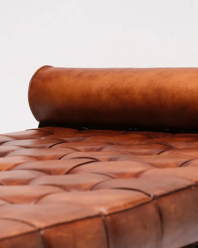 Pamono Daybed in Leather and Wood by Olivier de Schrijver, 1970s> Daybeds & Chaises Lounges