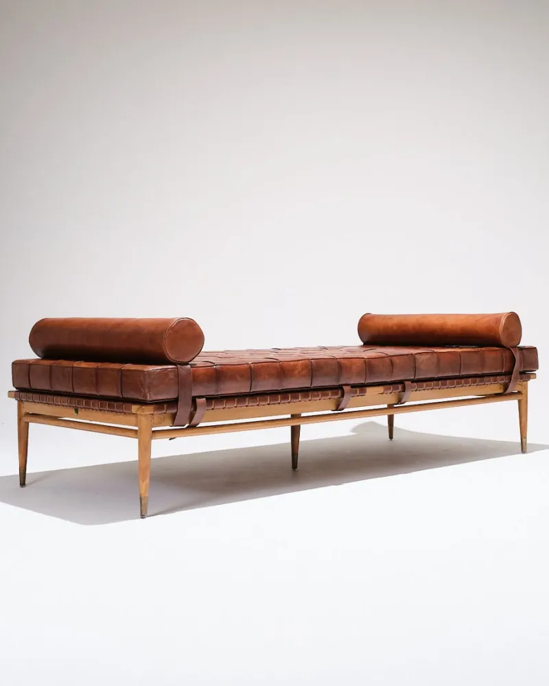 Pamono Daybed in Leather and Wood by Olivier de Schrijver, 1970s> Daybeds & Chaises Lounges