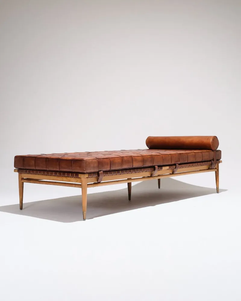 Pamono Daybed in Leather and Wood by Olivier de Schrijver, 1970s> Daybeds & Chaises Lounges