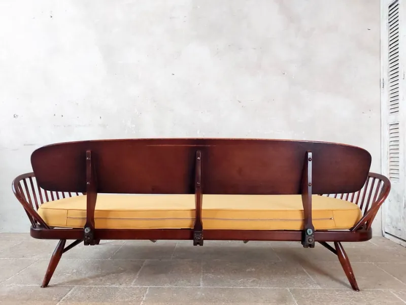 Pamono Daybed Sofa attributed to Lucian Ercolani for Ercol, 1960s> Daybeds & Chaises Lounges