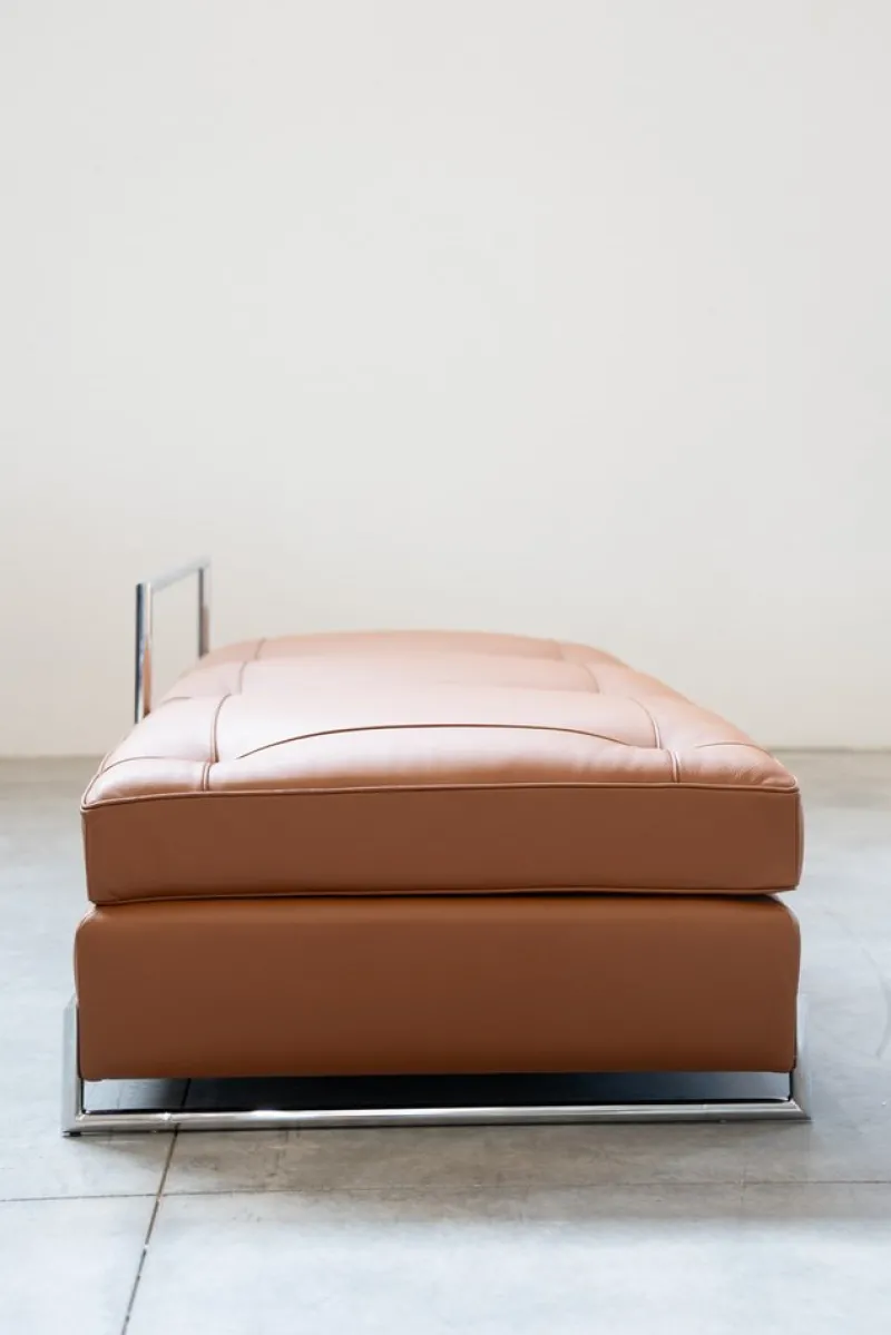 Pamono Daybed Sofa in Cognac Leather by Eileen Gra for Vereinigte Werkstätten Collection, 1980s> Daybeds & Chaises Lounges