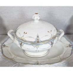 Hot Pamono Decorated Porcelain Tableware, 1890s, Set of 60