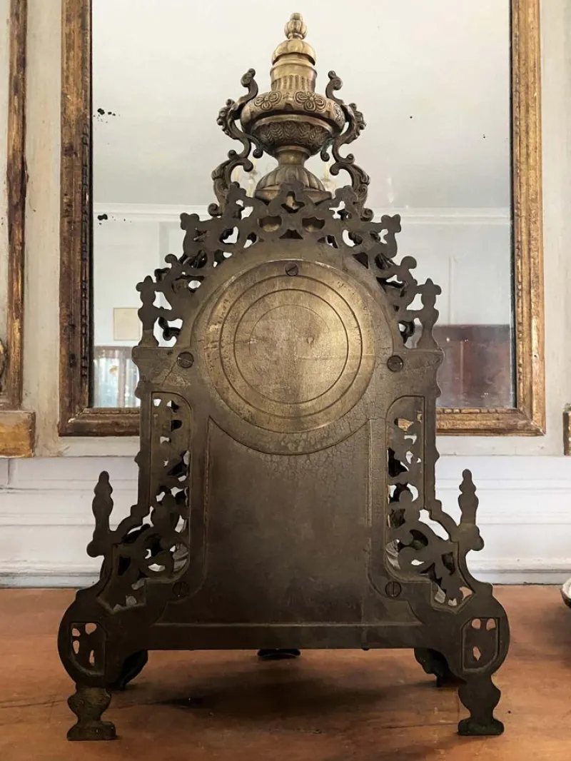 Pamono Decorative Golden Clock in Louis XIV Style, 1950s> Clocks