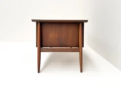 Clearance Pamono Desk in Rosewood by Arne Vodder for H. P. Hansen, Denmark, 1960s
