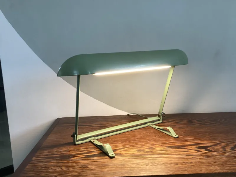 Pamono Desk Lamp by Charlotte Perriand for Philips> Table Lamps