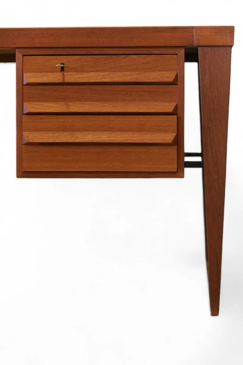 Pamono Desk Model 70 in Teak by Kai Kristiansen for Feldballe Møbelfabrik, 1960s> Desks