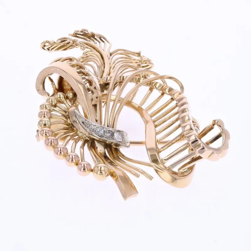 Pamono Diamonds 18 Karat Yellow Gold Knotted Ribbon Brooch, 1950s> Brooches
