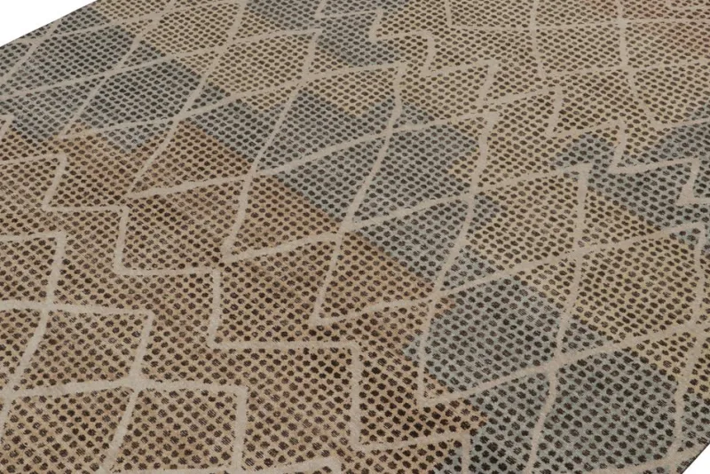 Hot Pamono Distressed Moroccan Style Rug from R&K Principal Jahanshah Nazmiyal