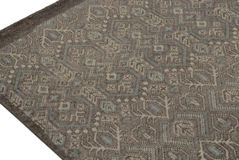 Pamono Distressed Tribal Style Rug from R&K Principal Jahanshah Nazmiyal> Carpets & Textiles|Carpets & Textiles