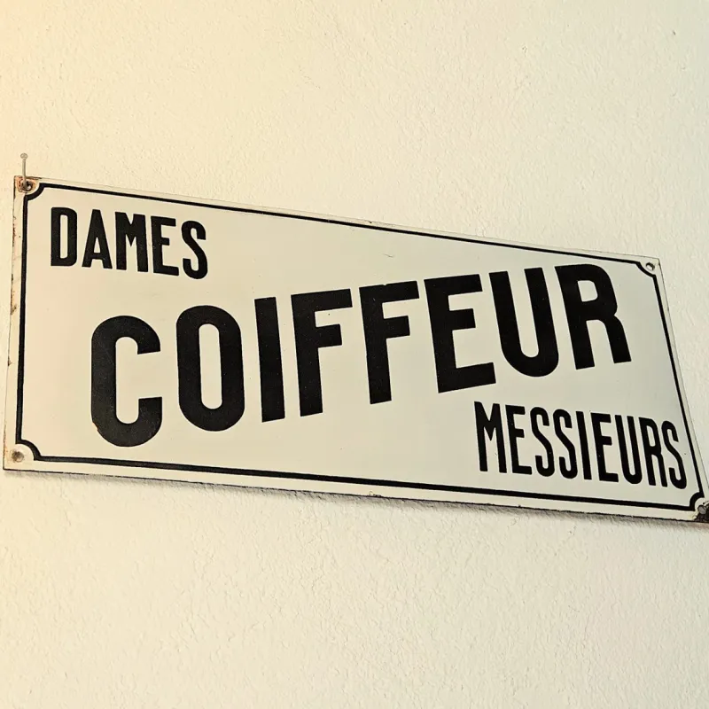 Sale Pamono Domed Enamel Coiffeur Sign, 1910s