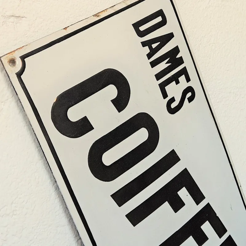 Sale Pamono Domed Enamel Coiffeur Sign, 1910s