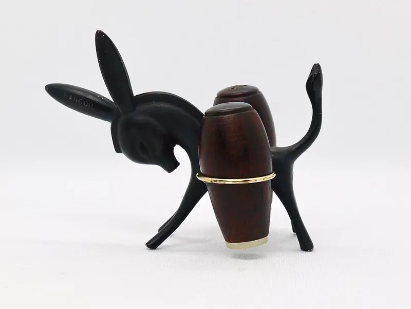 Pamono Donkey Salt and Pepper Shakers with Holder by Walter Bosse for Hertha Baller, Austria, 1950s, Set of 3> Salt & Pepper Shakers