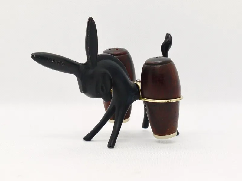 Pamono Donkey Salt and Pepper Shakers with Holder by Walter Bosse for Hertha Baller, Austria, 1950s, Set of 3> Salt & Pepper Shakers