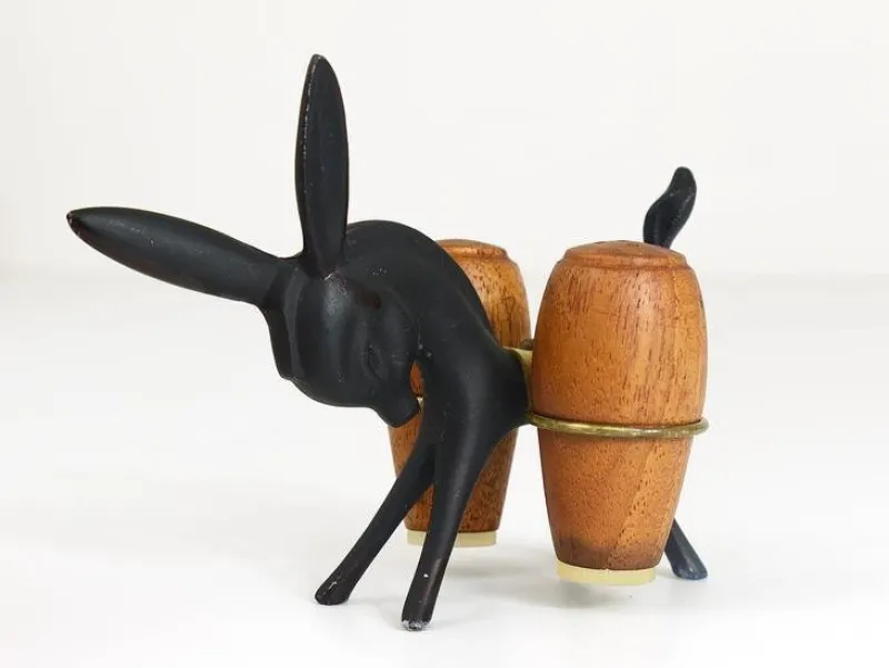 Pamono Donkey Salt and Pepper Shakers with Holder by Walter Bosse for Hertha Baller, Austria, 1950s, Set of 3> Salt & Pepper Shakers