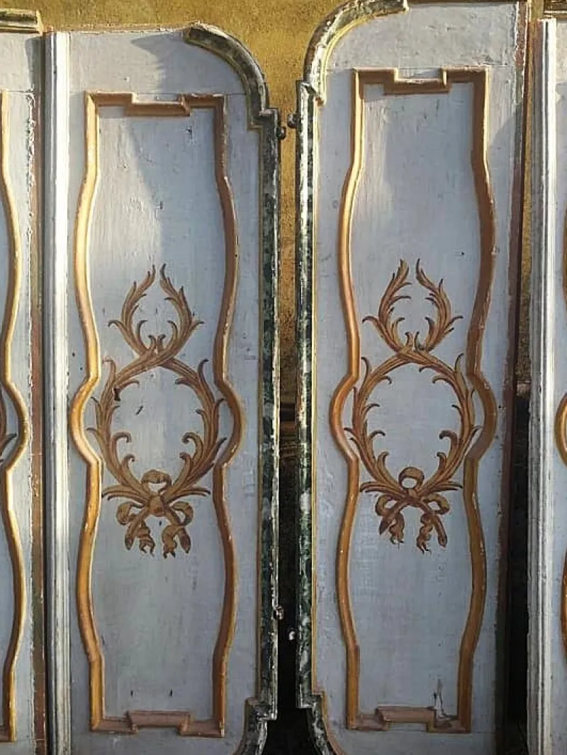 Pamono Doors with Lacquers and Gold Leaf Decorations, Late 17th Century, Set of 2> Architectural Elements