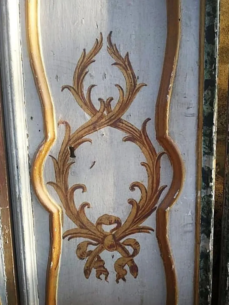Pamono Doors with Lacquers and Gold Leaf Decorations, Late 17th Century, Set of 2> Architectural Elements