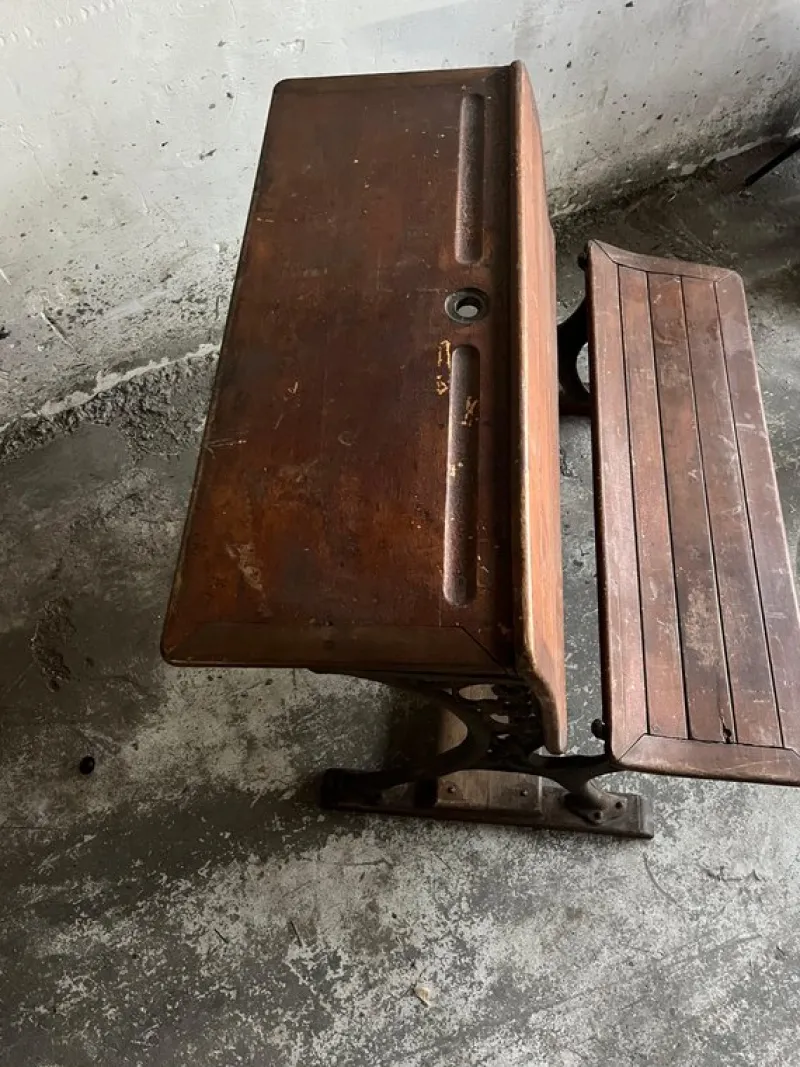 Pamono Double School Desk with Cast Iron Frame, Early 20th Century> Desks