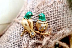 Clearance Pamono Doves Shaped Gold Brooch with Diamonds