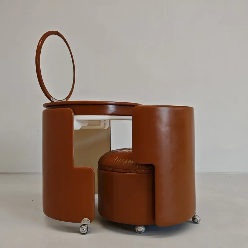 Pamono Dressing Table with Dilly Dally Brown Leather Armchair by Luigi Massoni for Frau, 1970s, Set of 2> Dressing Tables