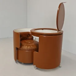 Pamono Dressing Table with Dilly Dally Brown Leather Armchair by Luigi Massoni for Frau, 1970s, Set of 2><noscript><img width=