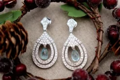 Pamono Drop-Shaped 18 Karat Gold Earrings with Brilliant-Cut Diamonds and Aquamarines, Set of 2> Earrings
