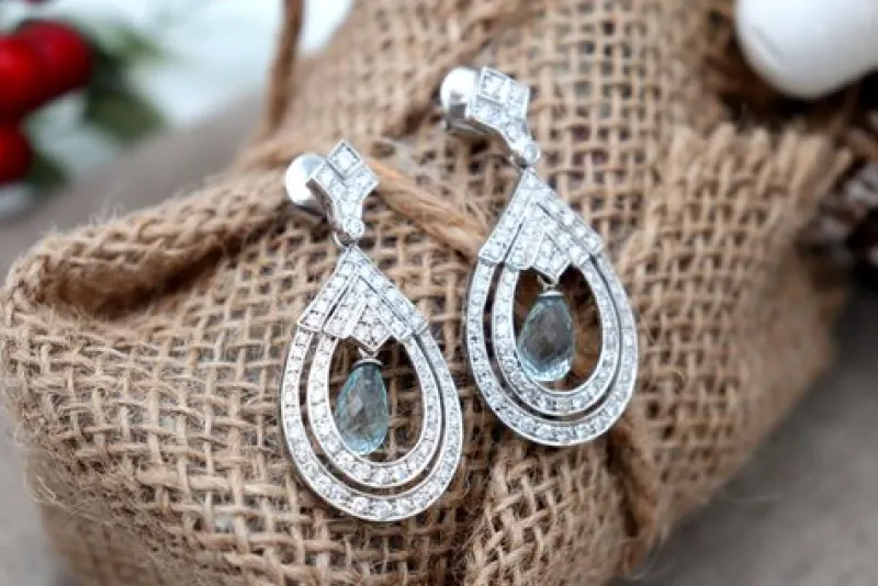 Pamono Drop-Shaped 18 Karat Gold Earrings with Brilliant-Cut Diamonds and Aquamarines, Set of 2> Earrings