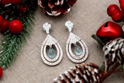 Pamono Drop-Shaped 18 Karat Gold Earrings with Brilliant-Cut Diamonds and Aquamarines, Set of 2><noscript><img width=