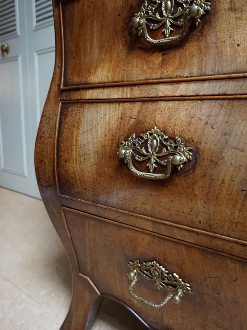 Pamono Dutch Bombe Cylinder Secretaire, 1700s> Secretaires