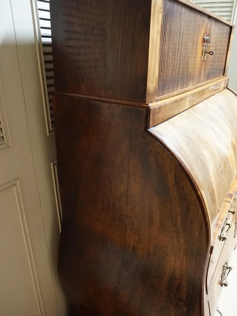 Pamono Dutch Bombe Cylinder Secretaire, 1700s> Secretaires