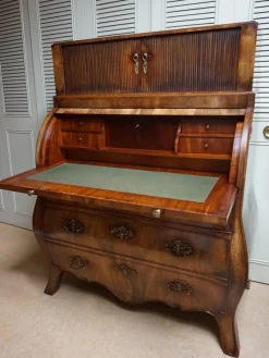 Pamono Dutch Bombe Cylinder Secretaire, 1700s><noscript><img width=