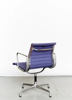 Pamono EA 108 Swivel Chair by Charles & Ray Eames for Vitra> Office Chairs