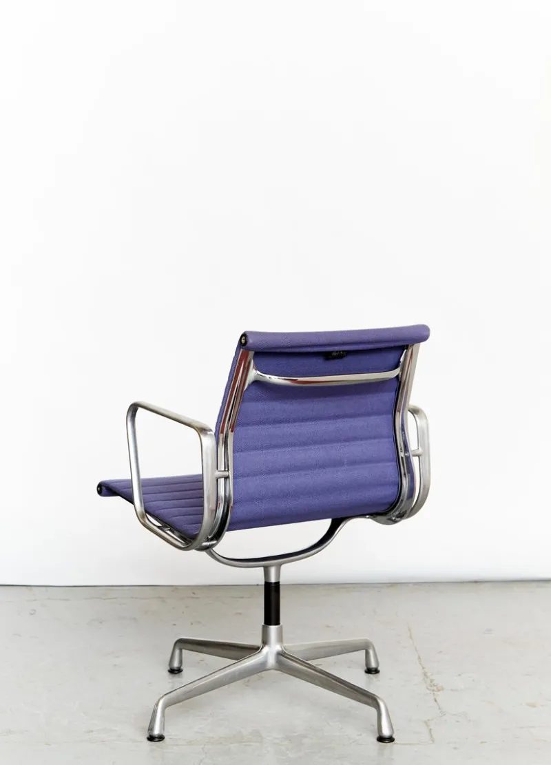 Pamono EA 108 Swivel Chair by Charles & Ray Eames for Vitra> Office Chairs