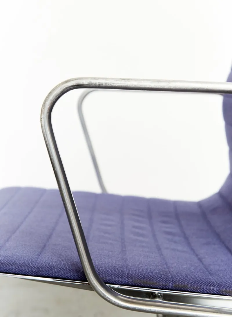 Pamono EA 108 Swivel Chair by Charles & Ray Eames for Vitra> Office Chairs
