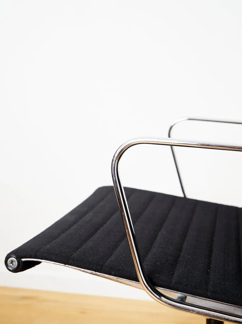 Pamono EA 108 Swivel Chair by Charles & Ray Eames for Herman Miller> Office Chairs