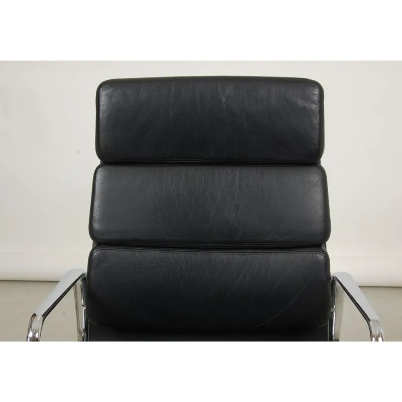 Pamono EA-219 Desk Chair in Leather by Charles Eames for Vitra> Office Chairs