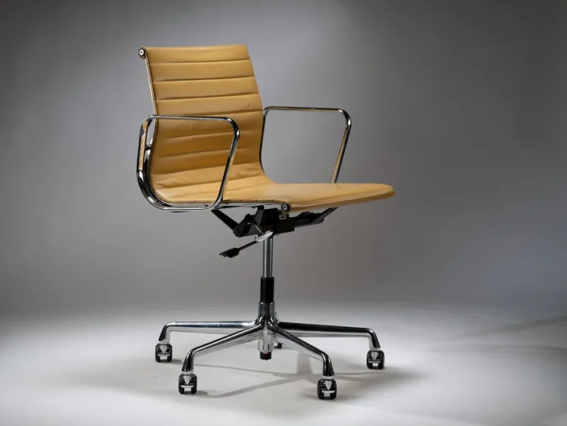 Hot Pamono EA117 Desk Chair in Tan Leather by Charles & Ray Eames for Vitra, Switzerland, 1990s