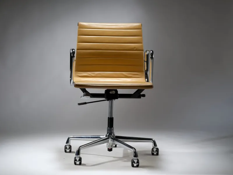 Hot Pamono EA117 Desk Chair in Tan Leather by Charles & Ray Eames for Vitra, Switzerland, 1990s